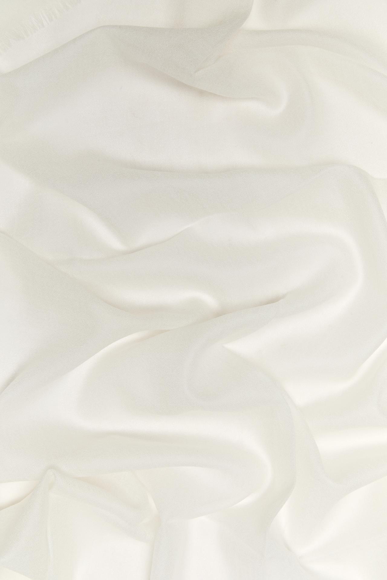 Lightweight 100% wool scarf — CREAM