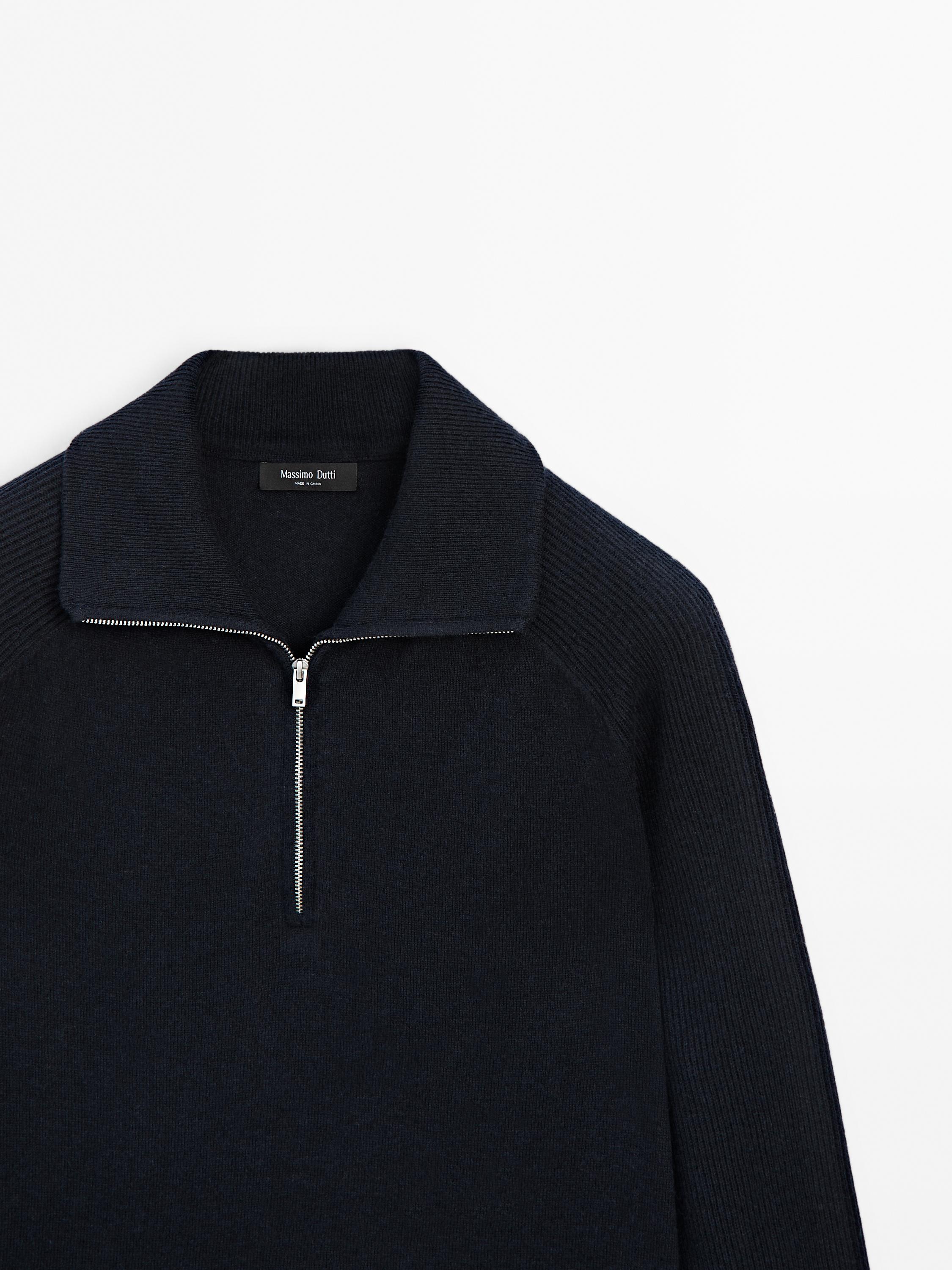 Mock neck knit sweater