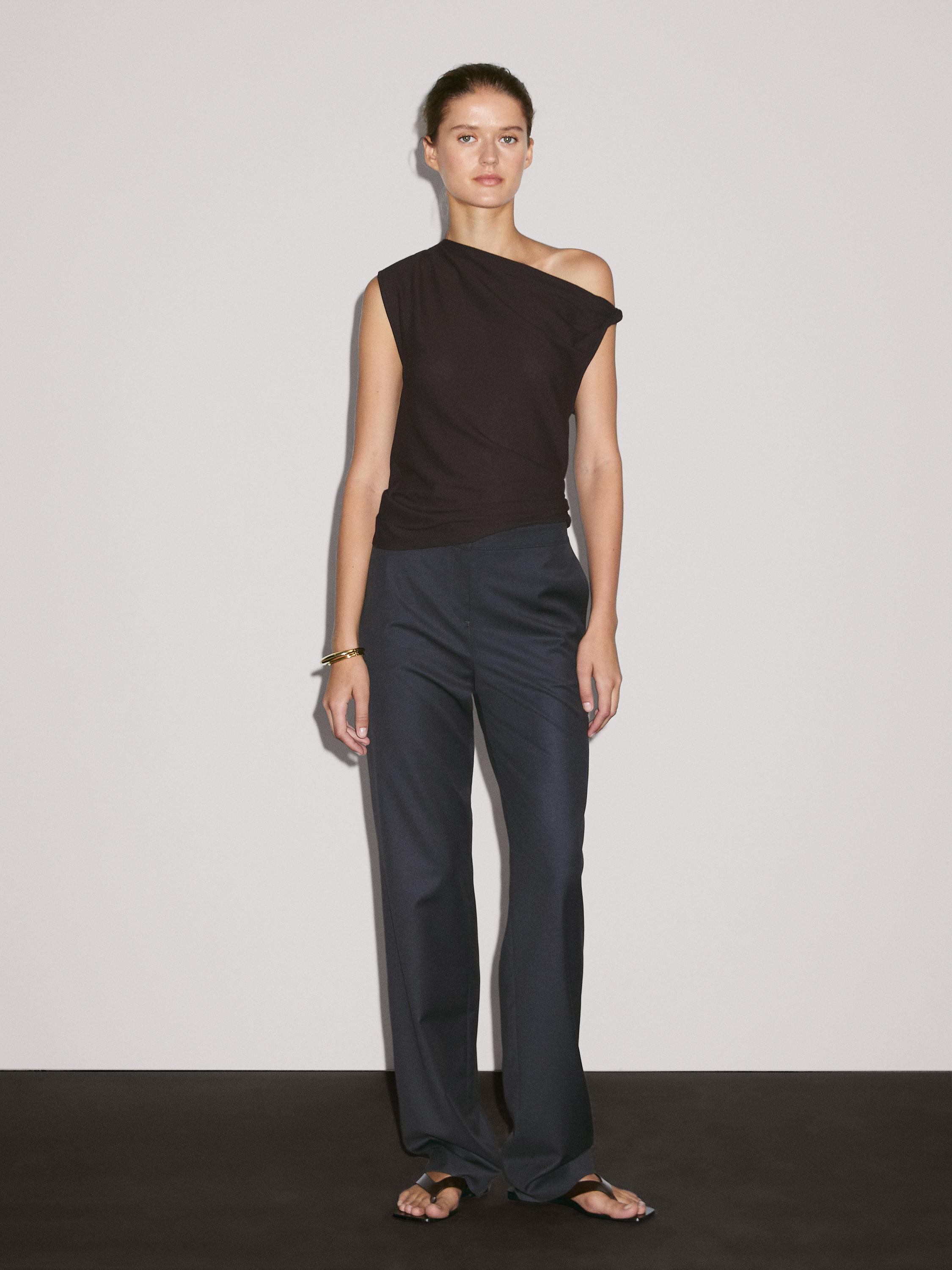 100% cotton asymmetric top
