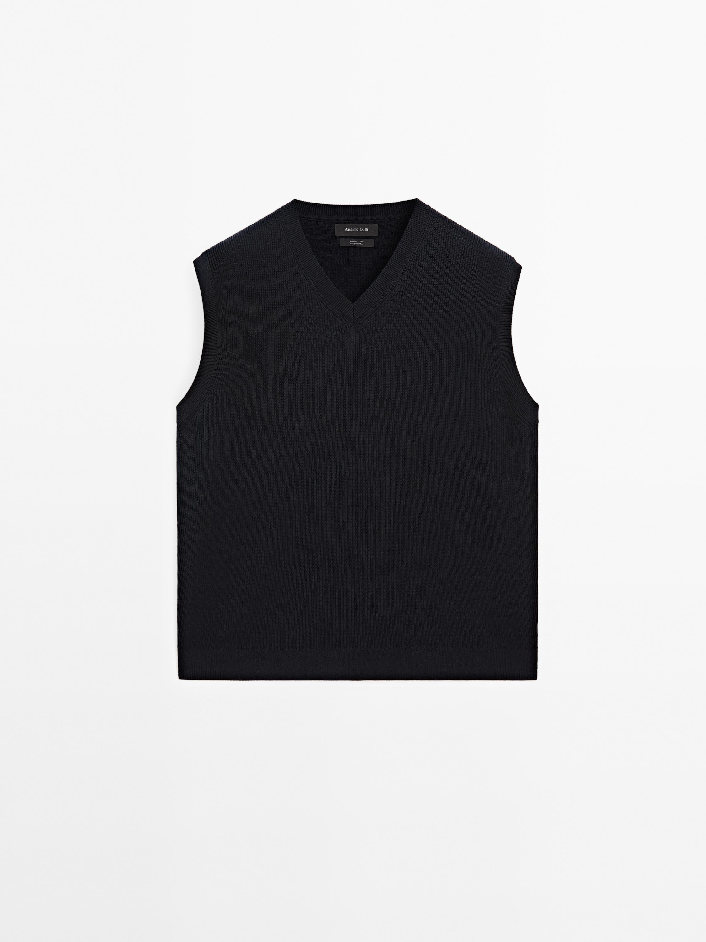 V-neck knit vest