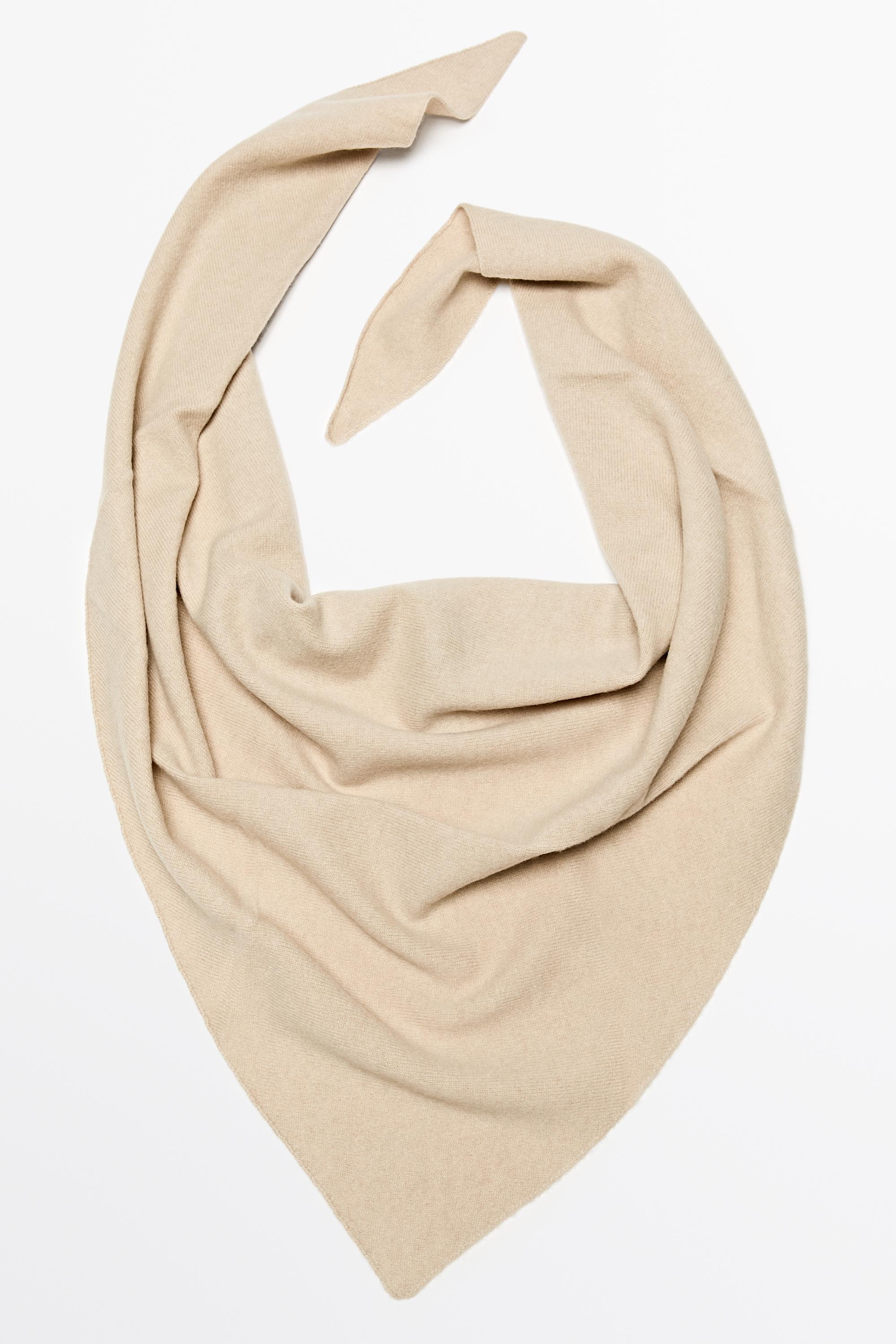 Medium wool cashmere blend knit bandana