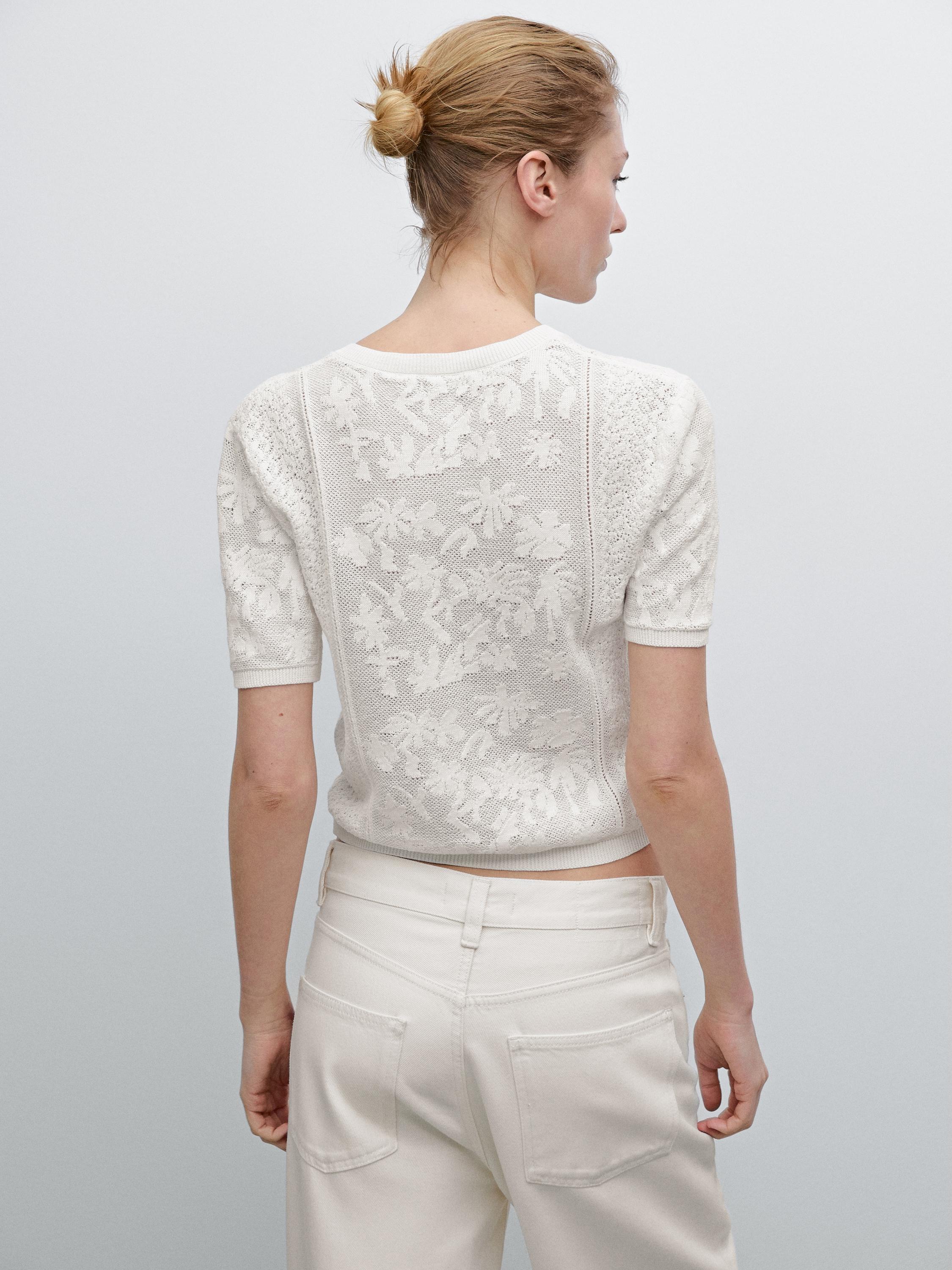 Knit cardigan with lace detail